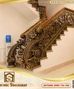 Mẫu cầu thang nhôm đúc phục hưng ct24 trụ cuộn sóng đúc đặc đen lau nhũ vàng Singharat